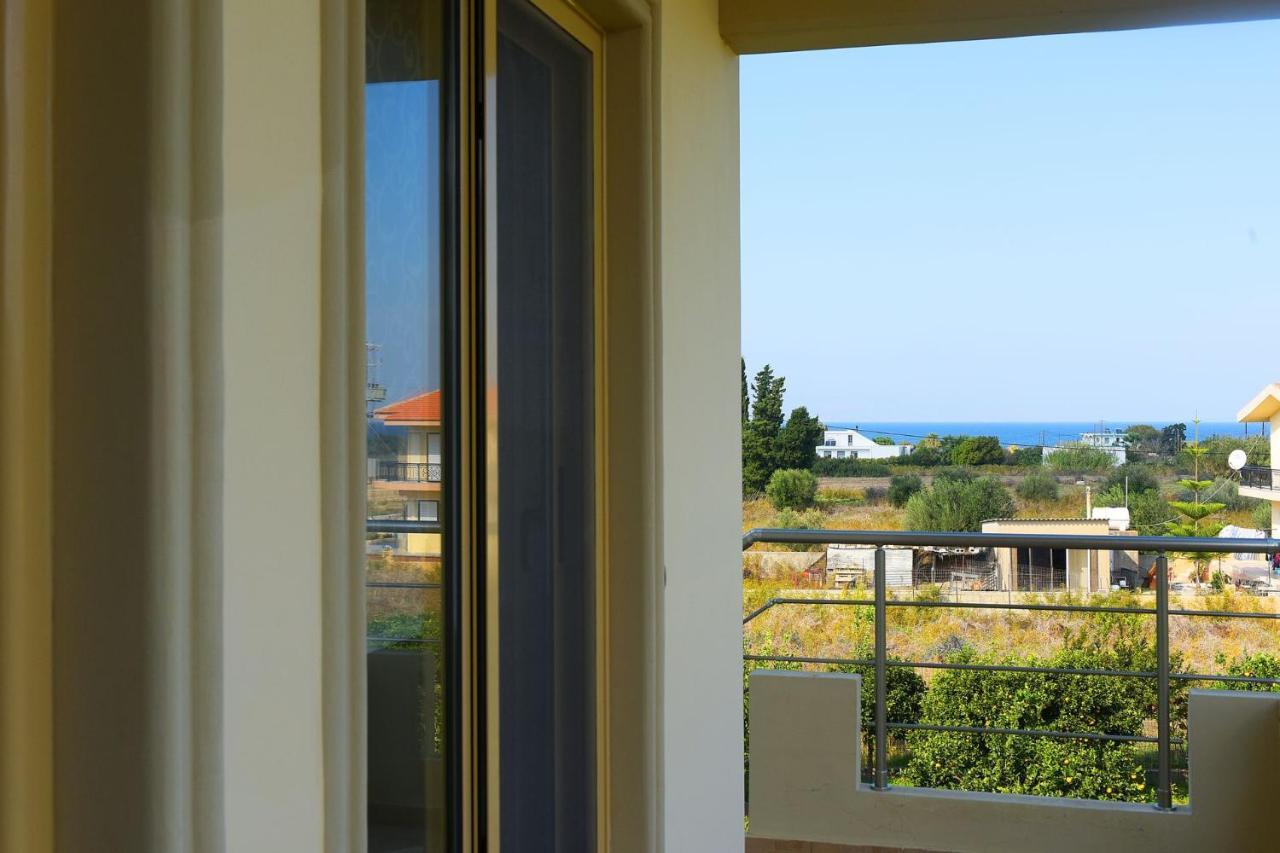 Stelia Luxury Apartments Kalavarda Exterior photo
