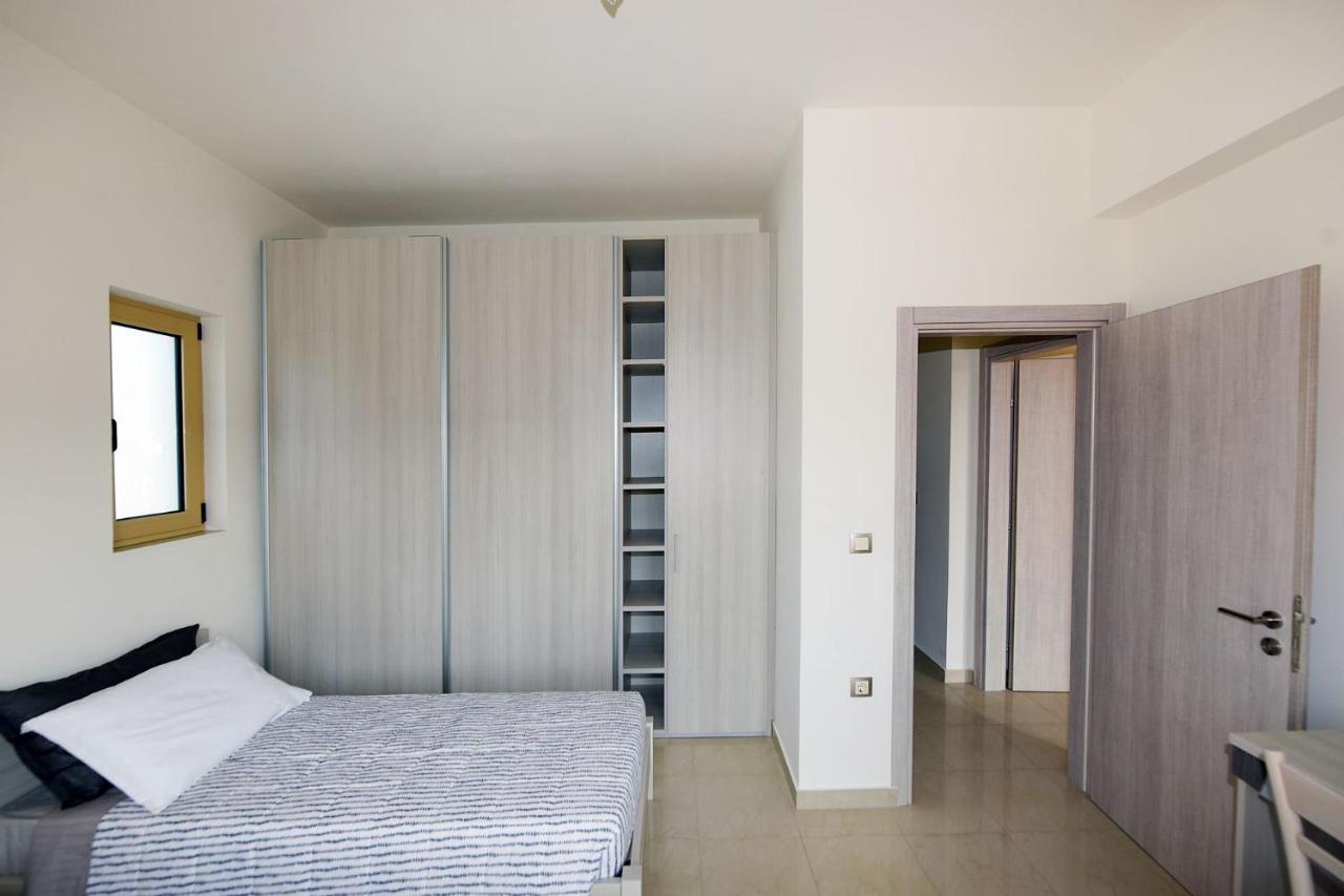 Stelia Luxury Apartments Kalavarda Exterior photo